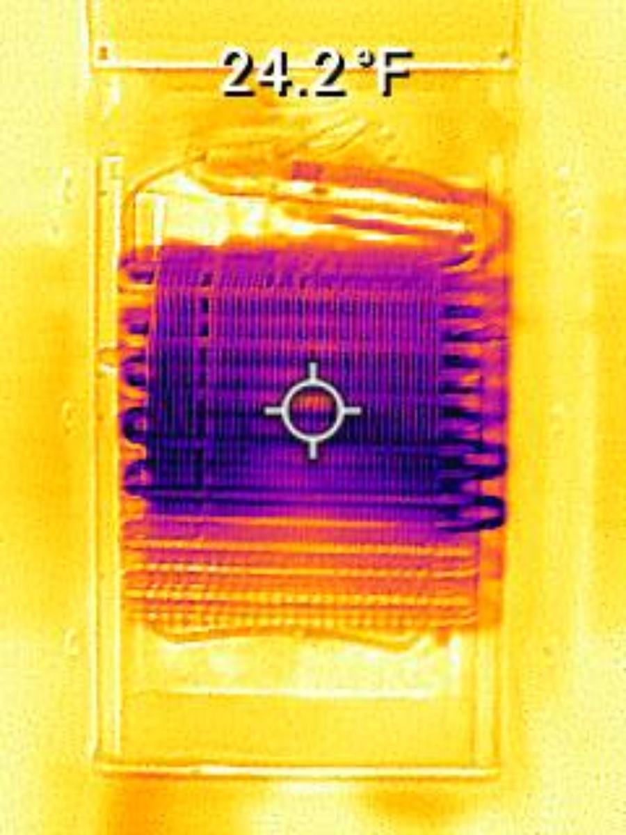 Thermal image of Frigidaire evaporator at 24.2 degrees Fahrenheit
